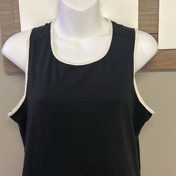 Kate Spade Black and Cream Peplum Tank Shell with Keyhole and Back Bow- Medium - Picture 4 of 12